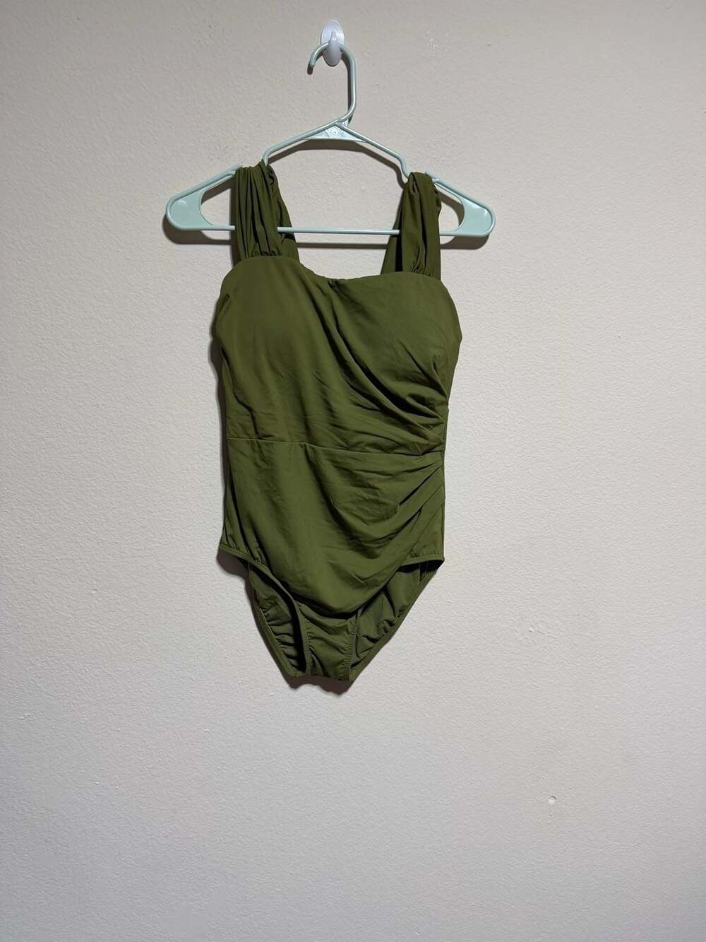 Jantzen Women's Olive Green Ruched One-Piece Swimsuit Size 6